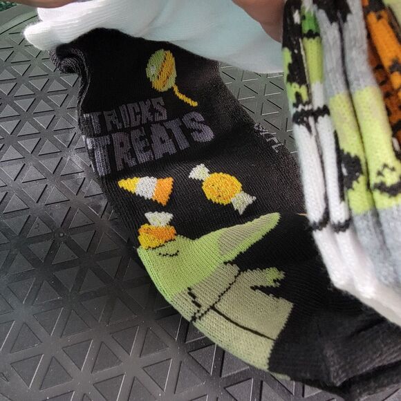 Halloween Theme Socks 5 Pairs - Picture 6 of 6